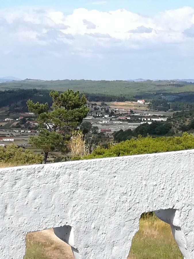 Casal Mala-Posta Villa Rio Maior Eksteriør billede